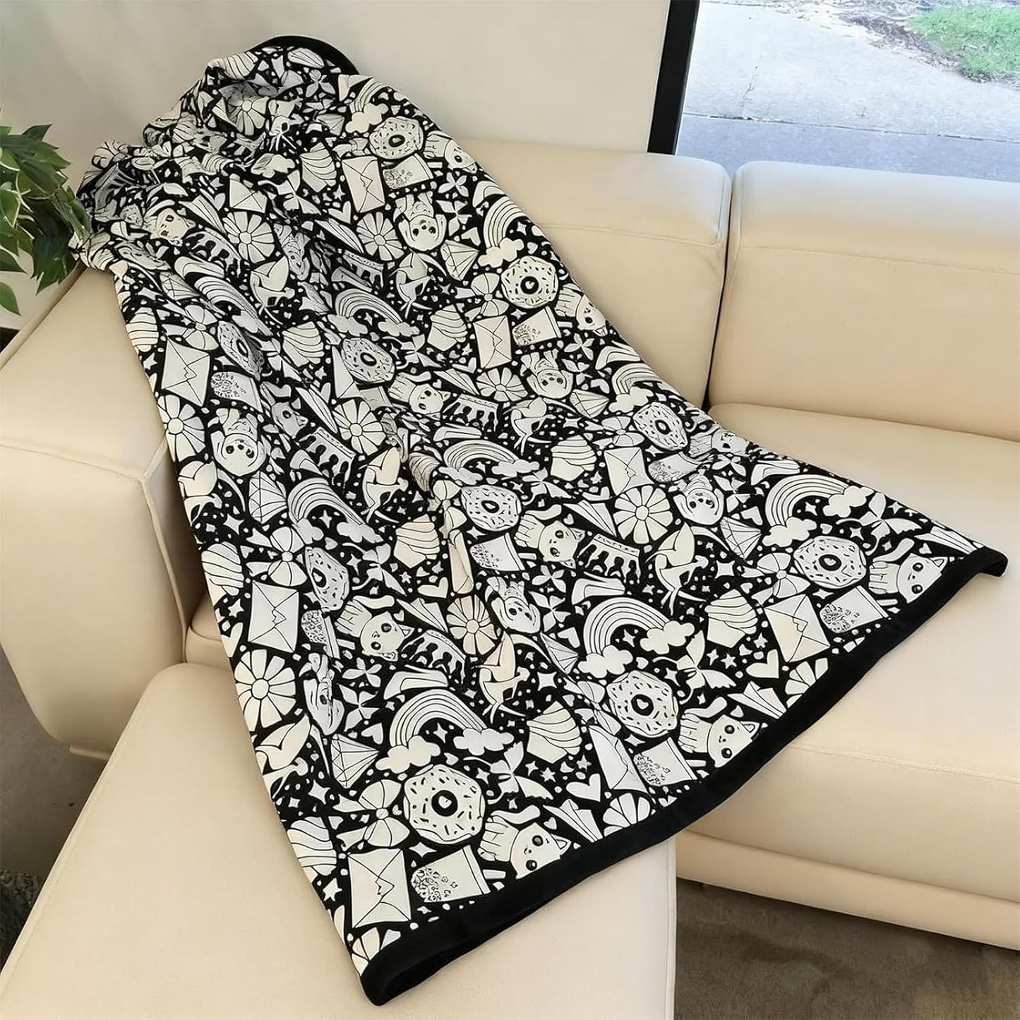 DIY Coloring Blanket with Markers, Color Your Own Blankets, Customizable Washable Diys Colorings Blanket Kits, You Can Color Fuzzy Velvet, Creative Diys Colorings Blankets for Adults